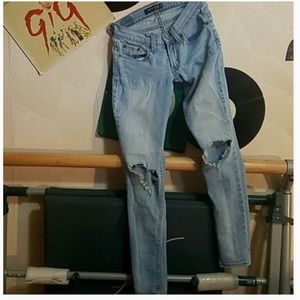 Levi's skinny distressed